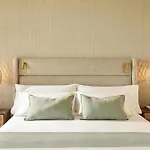 Resort Ikos Odisia *