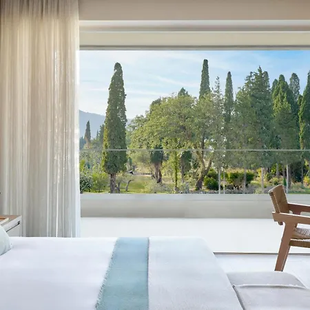 Ikos Odisia * Dasziá