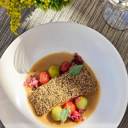 Ikos Odisia * Dasziá