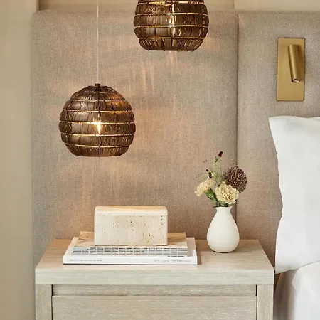 Ikos Odisia * Dasziá